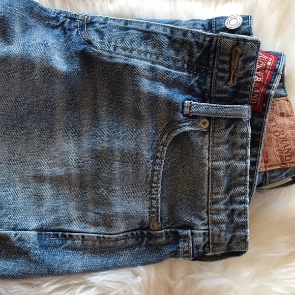 Lucky Shorts - Picture 3 of 3